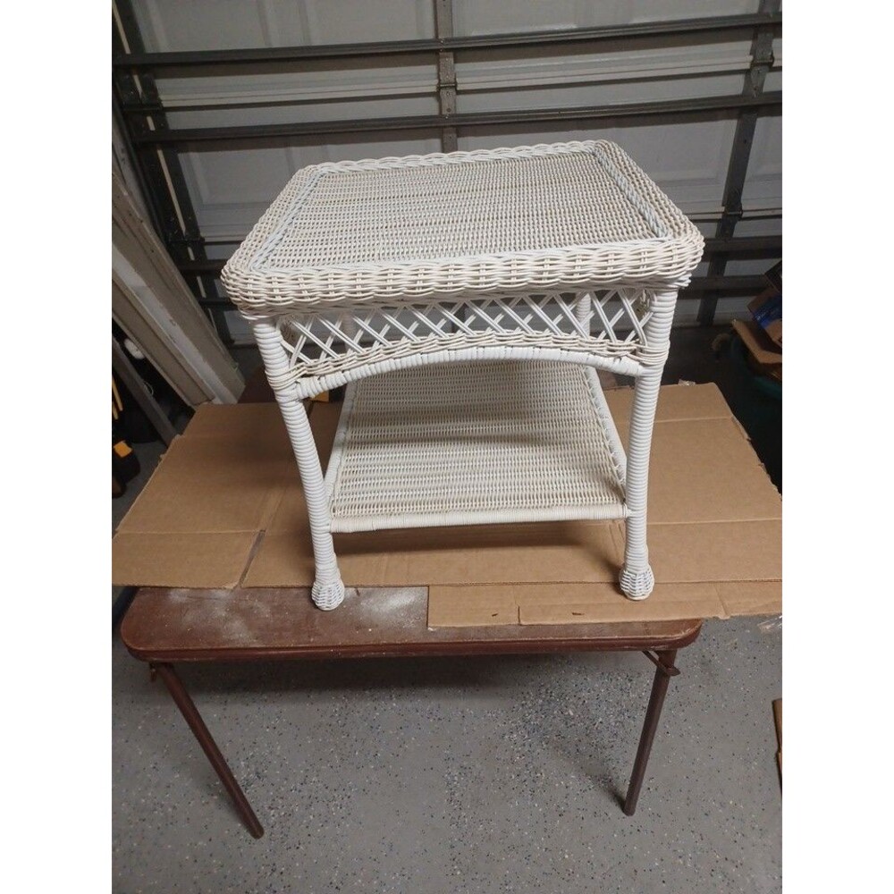White Plastic Coated Wicker Table 20X20" Used Indoor Or Outside With Shelf